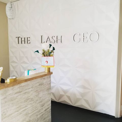 microblading marketing, microblading hub for success, eyebrow classes, brow trainer