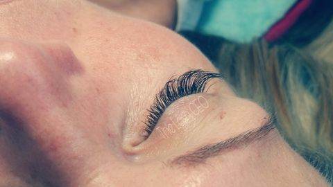 learn how to get more beauty clients, getting new lash clients, lash marketing, lash mentoring, lashpreneur, lash executive, the lash business get more lash clients, lash coach, lash mentor, lash business, eyelash business