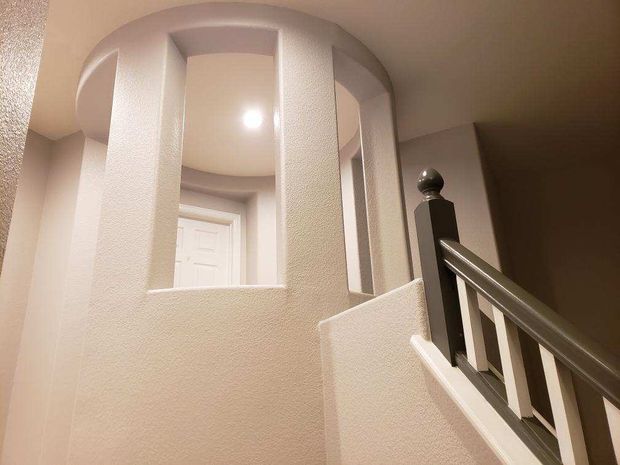 Interior Painting cream 20 foot walls & ceiling