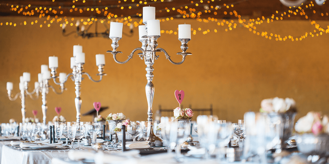 table with candlesticks