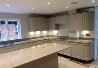 fitted kitchen