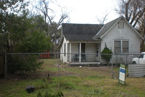 House 4 Before