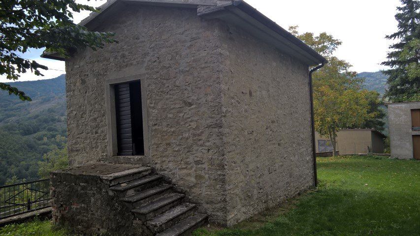 casa esterno da restaurare
