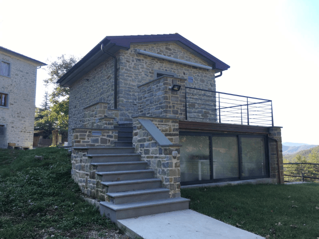 casa ristrutturata