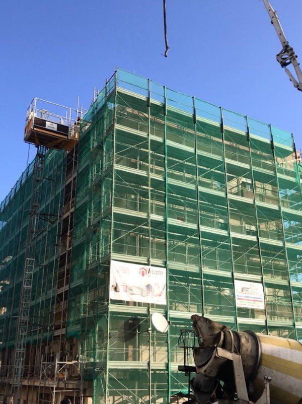 manutenzione facciata di condominio