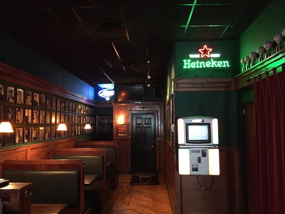 Green's Irish Pub | 516.570.6220