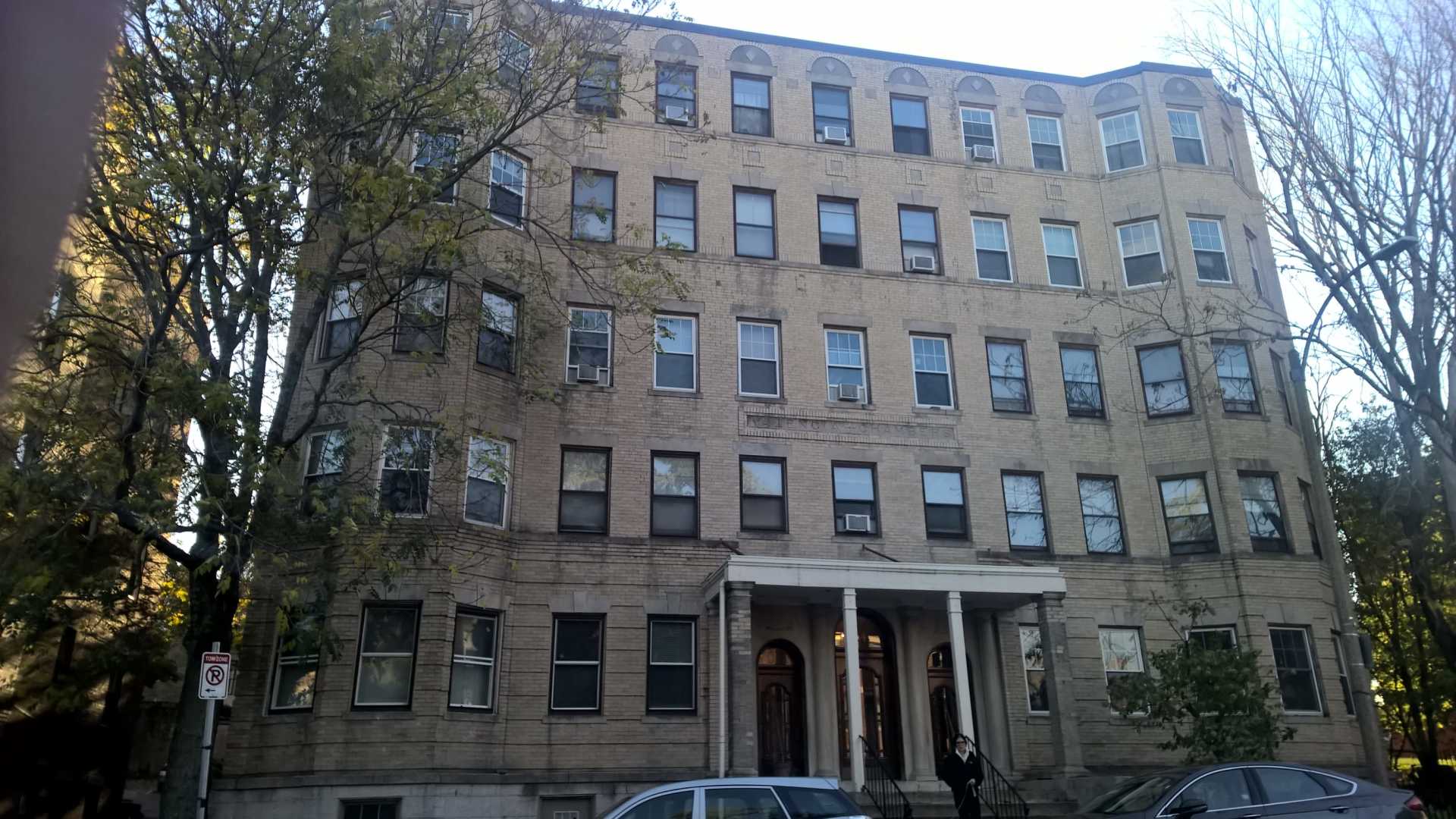 164 strathmore