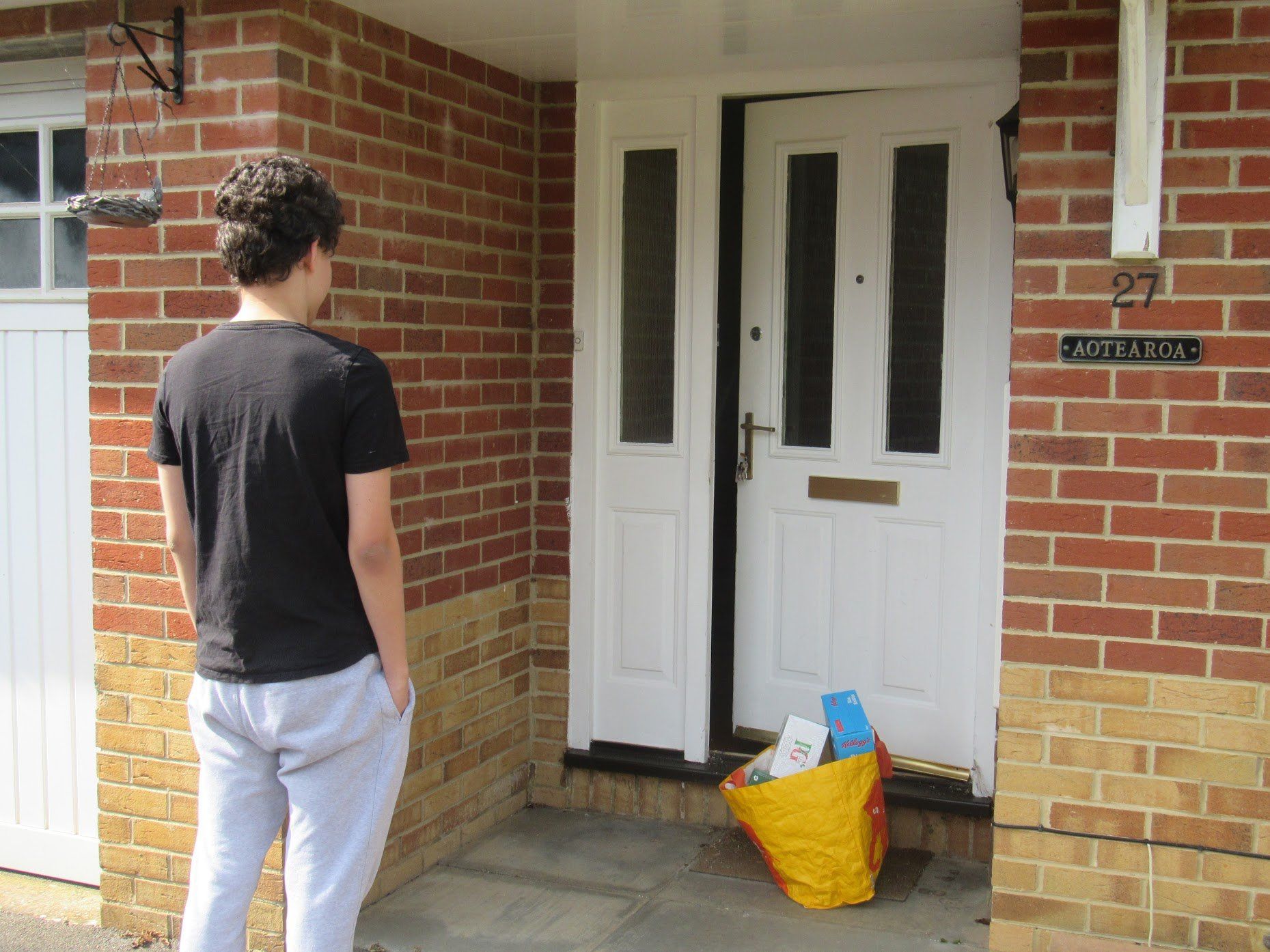 Delivering shopping