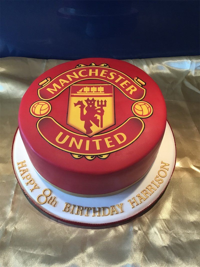 Red Manchester united Cake