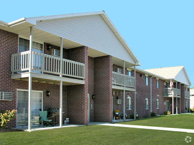 Deer Brook Apartment Gallery