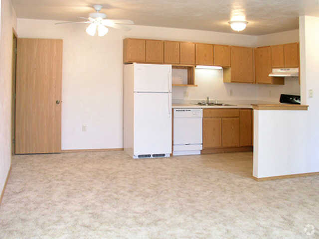 Deer Brook Apartment Gallery