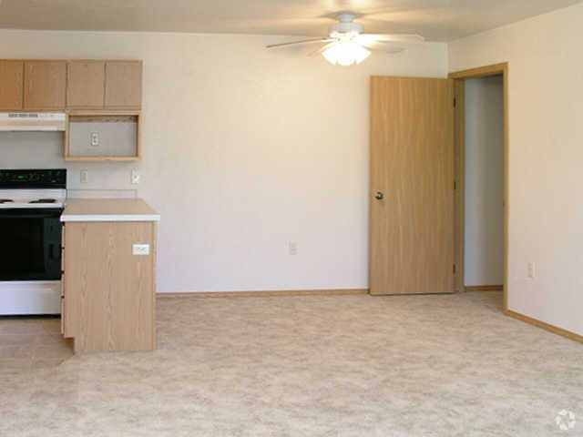 Deer Brook Apartment Gallery
