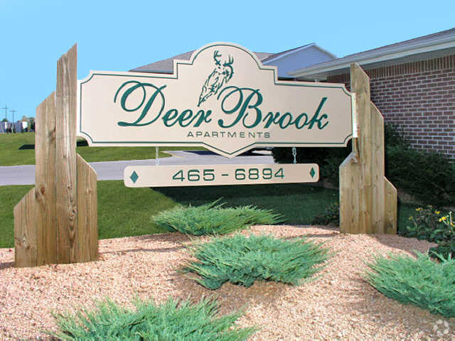 Deer Brook Apartment Gallery
