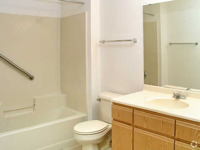 Deerbrook Apartment Gallery