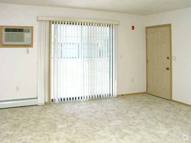 Deer Brook Apartment Gallery