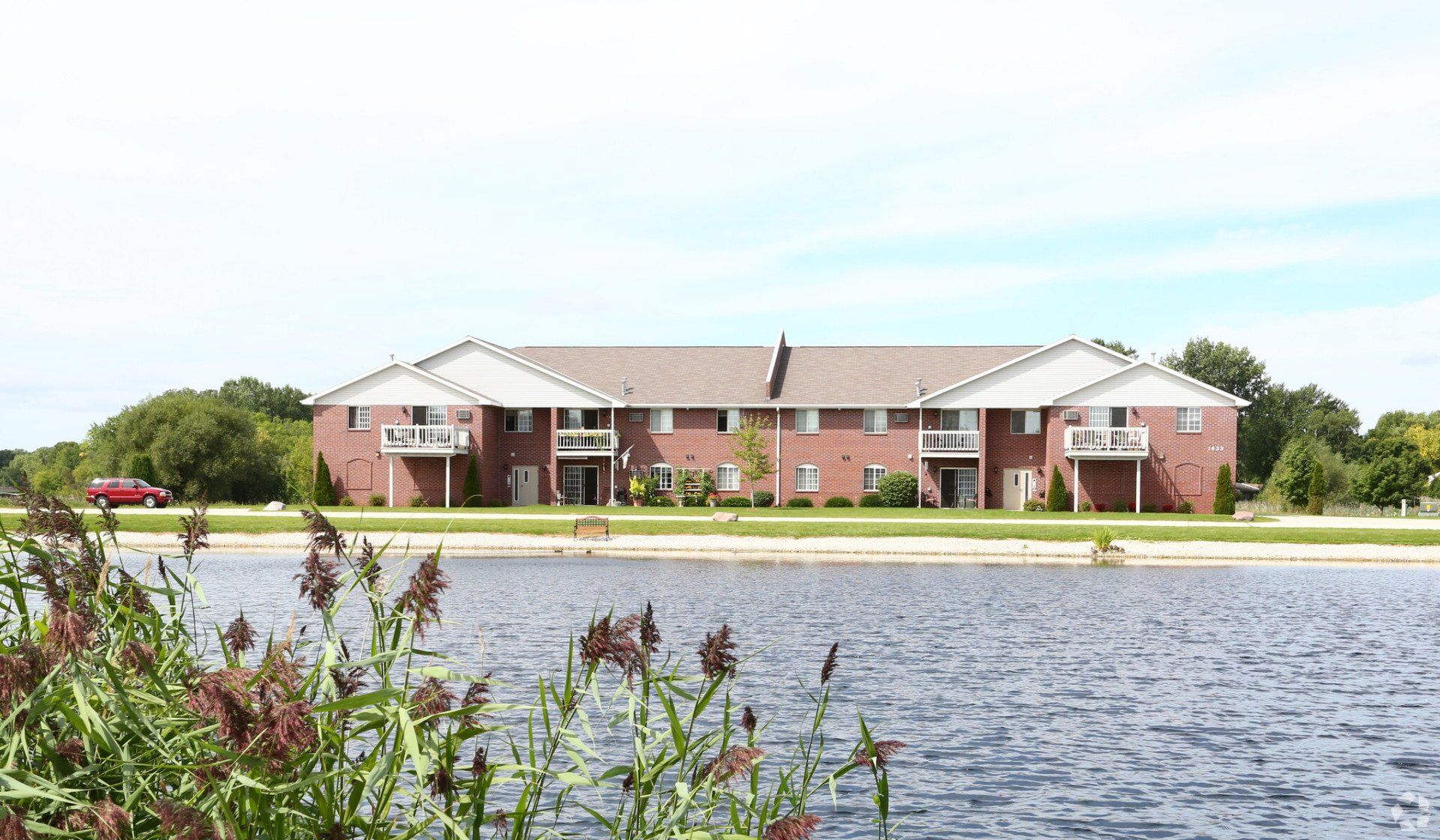 1685 Riverbend Terrace #4