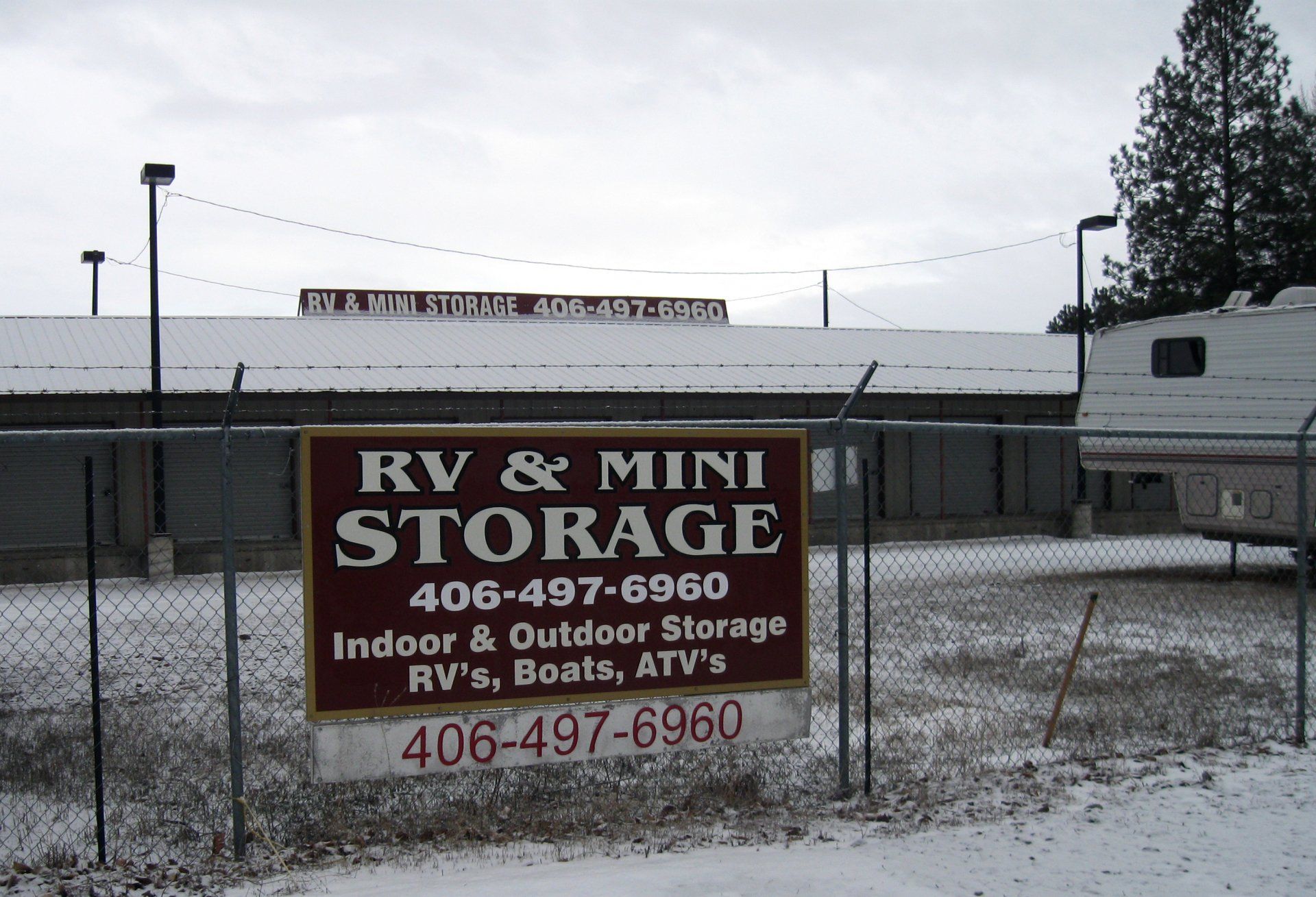 storage unit sign