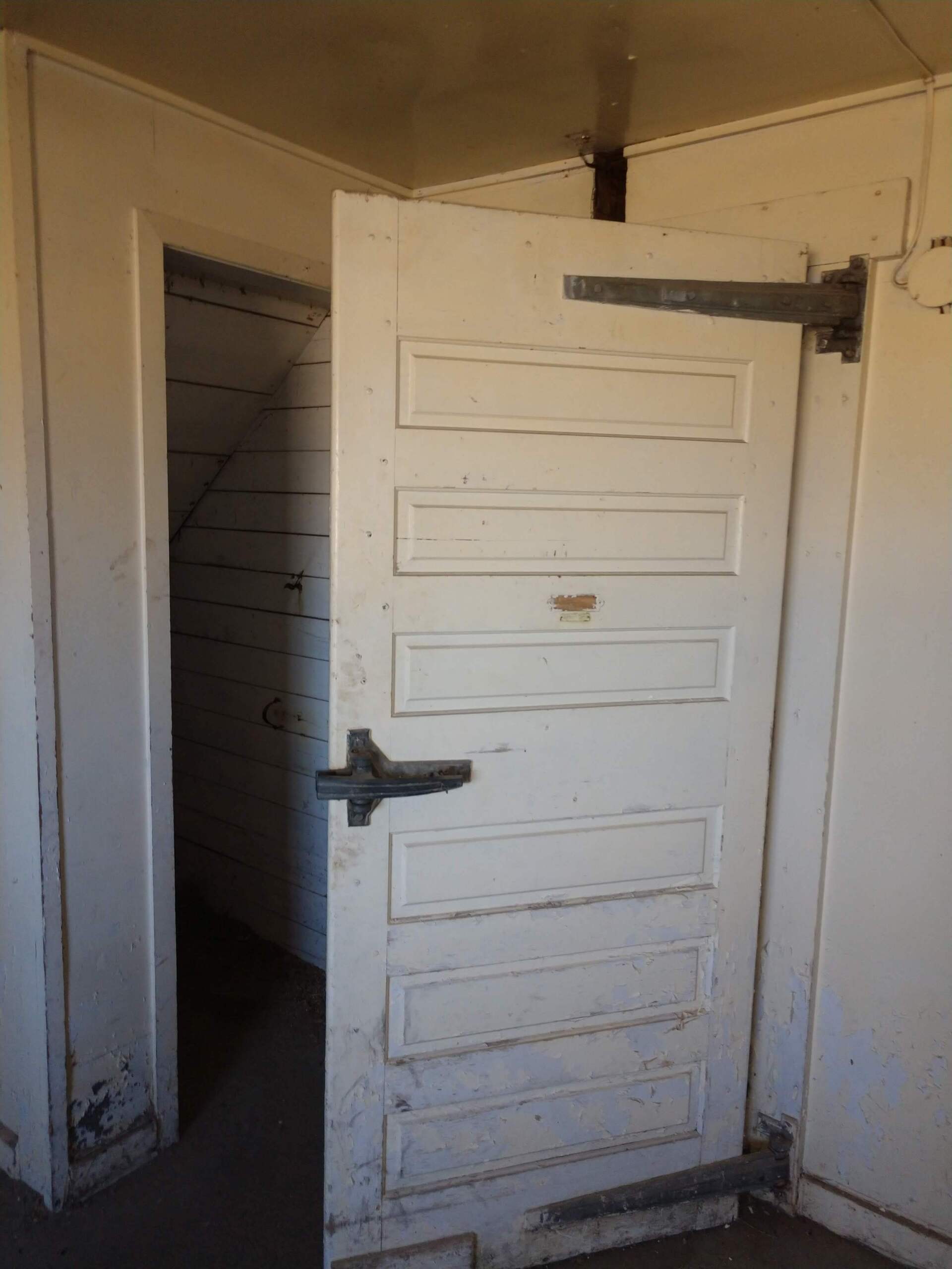 interior door