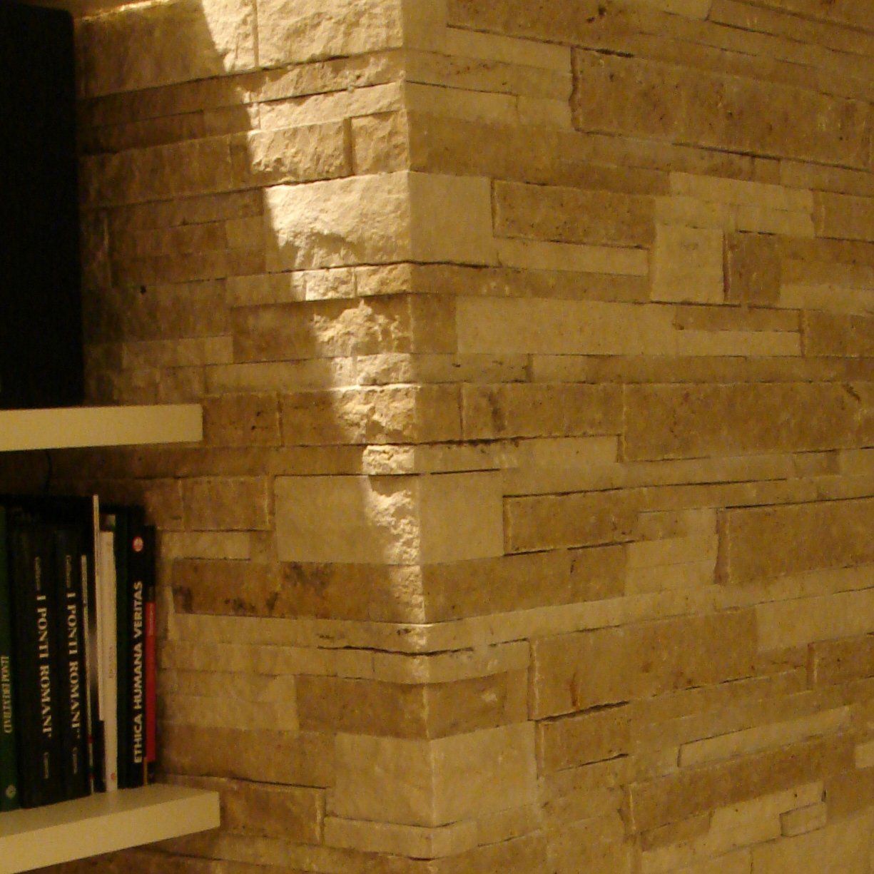 spacatello wall