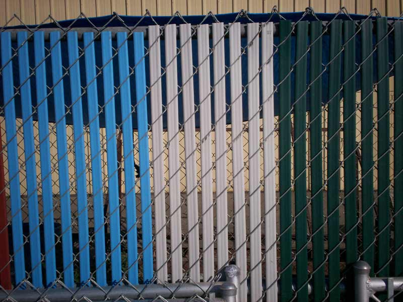 Colorful chainlink fence — Wood Fences in Bakersfield, CA