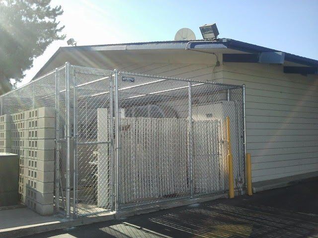 Chainlink gate — Wood Fences in Bakersfield, CA