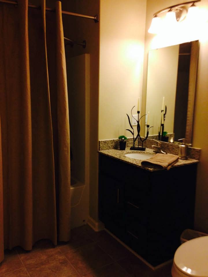 Meridian Harbourview Bathroom