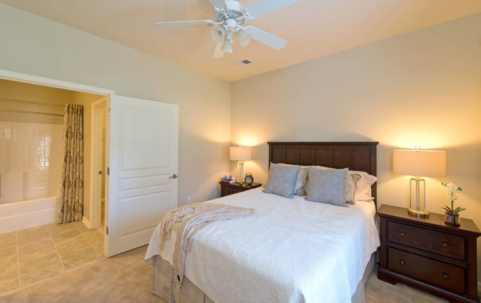 Meridian Harbourview Bedroom
