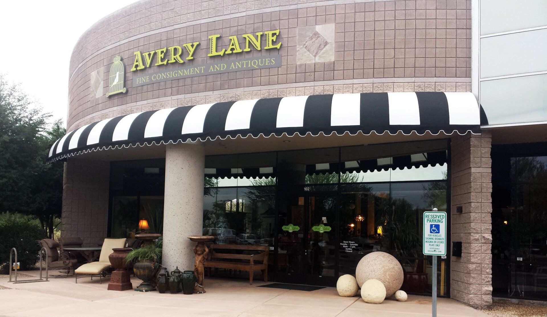 awning on the front of Phoenix AZ business