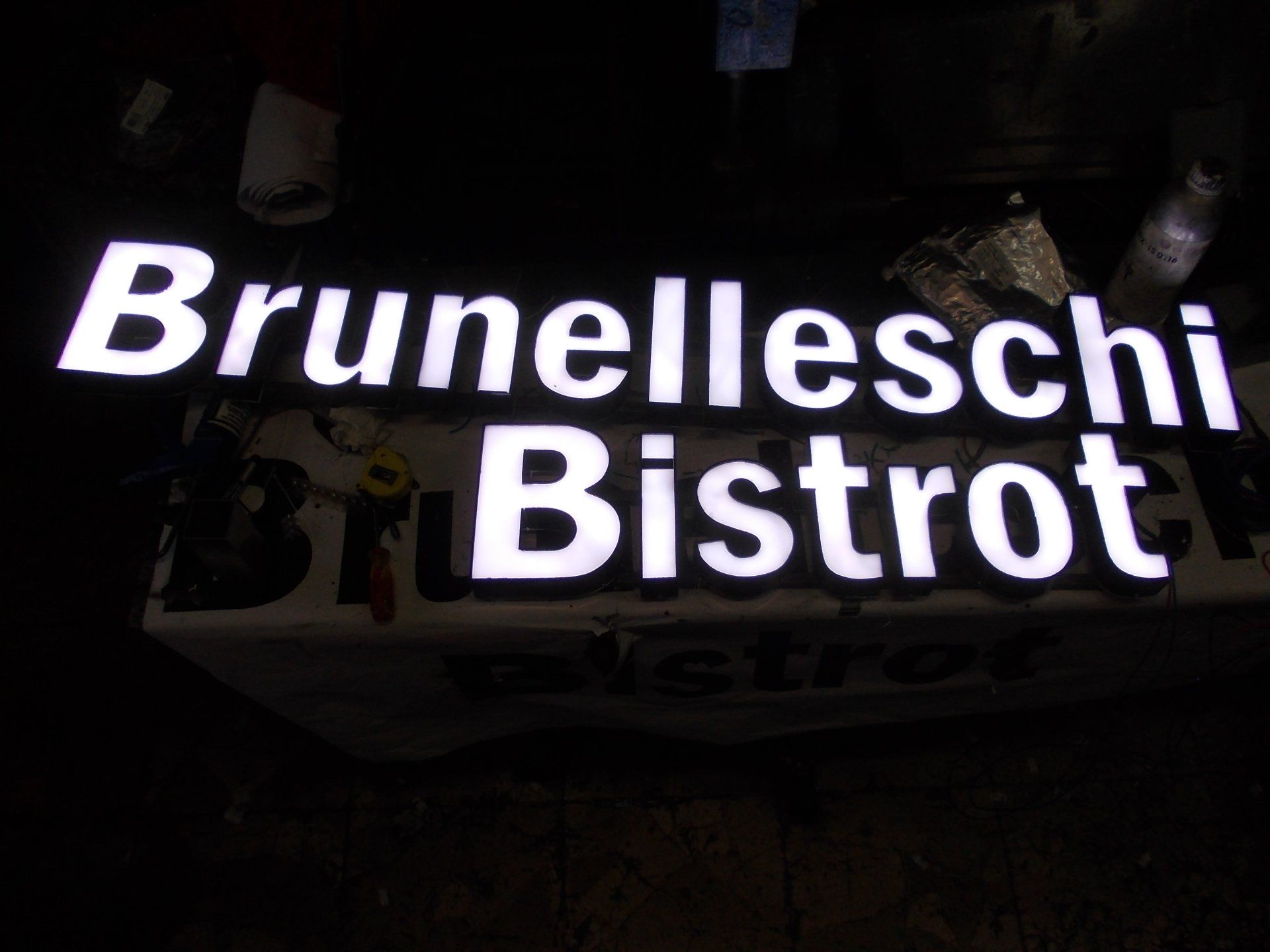Insegna Bistrot