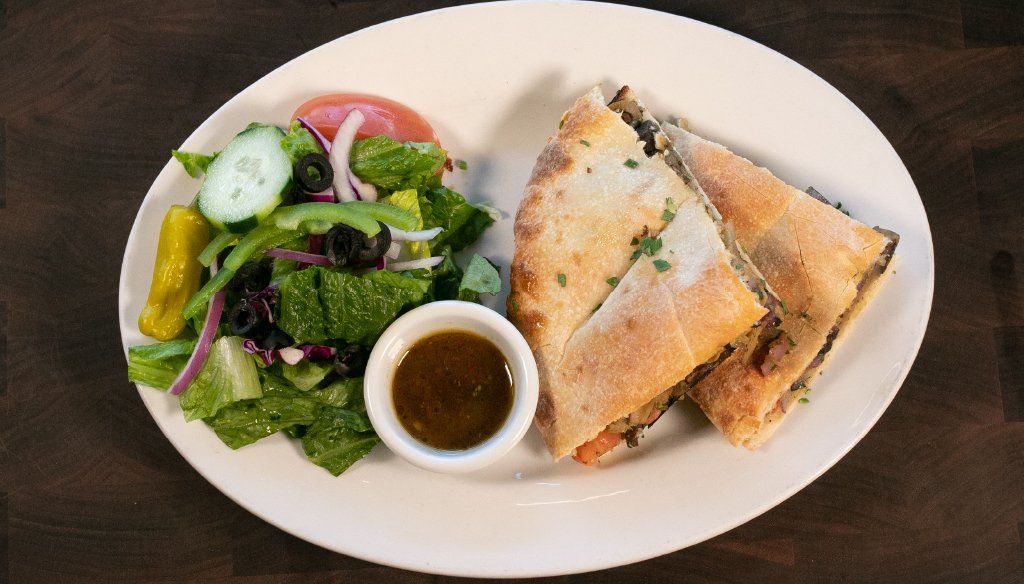 HALF SANDWICH & SALAD COMBO