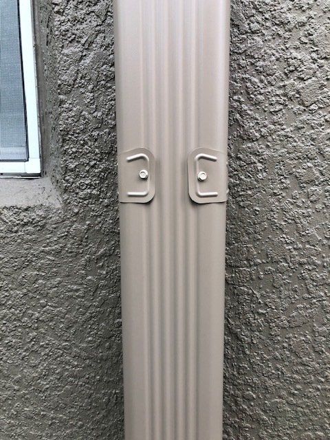 Seamless gutter from Rain Control Gutters