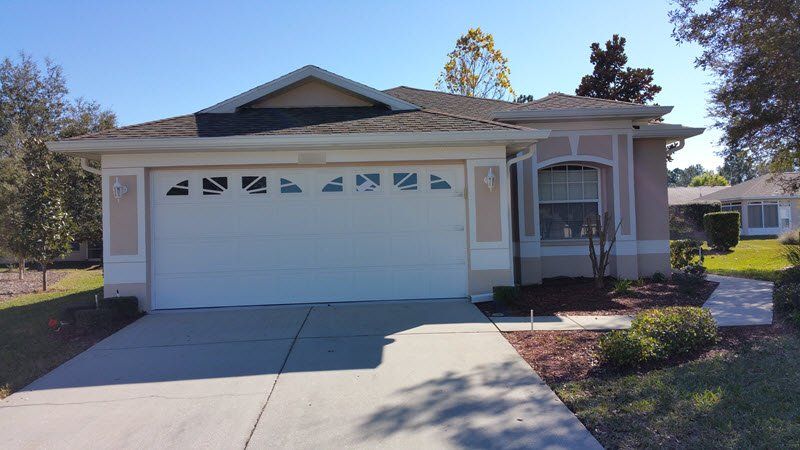 Best seamless gutter installation in Spring Hill, FL. Seamless gutter installation in Spring Hill, FL.