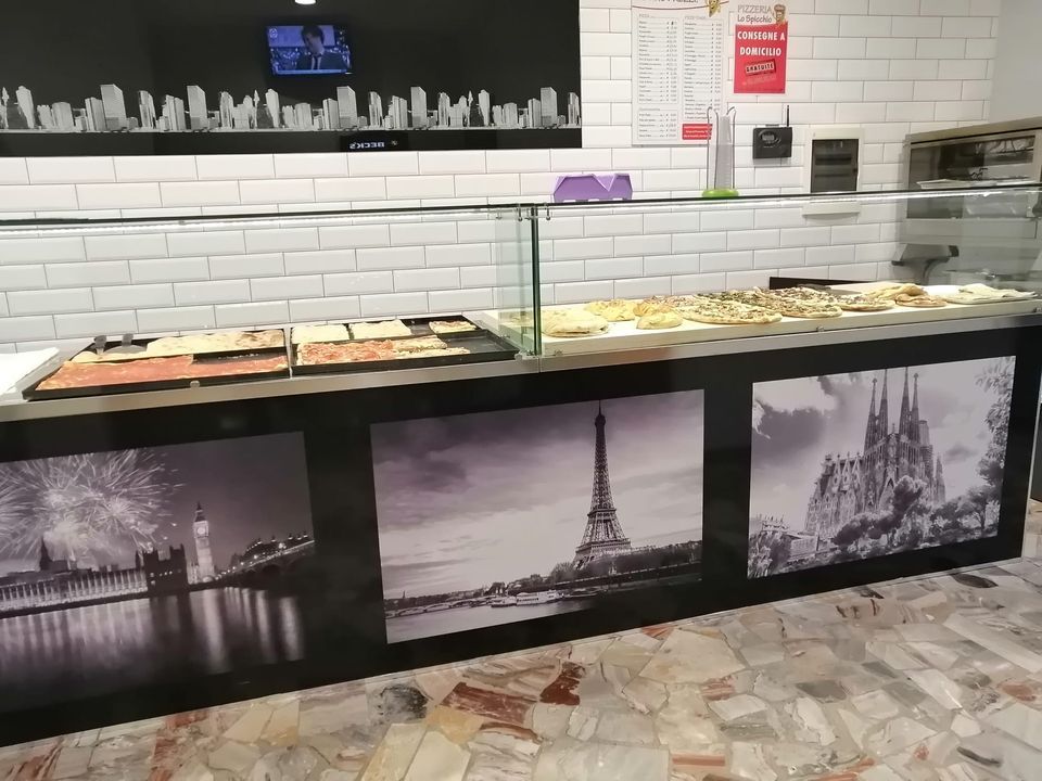 Pizzeria