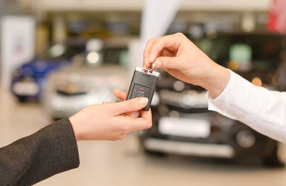 Handing Automatic Car Keys — Menlo Park, CA — A A Lock And Alarm