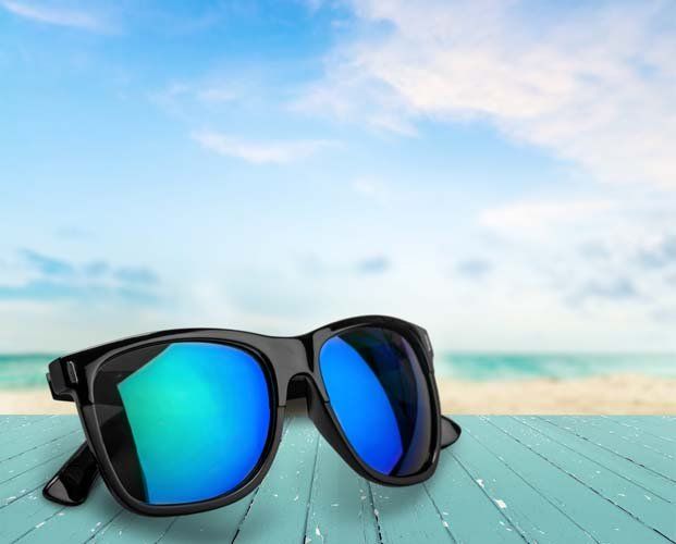 Occhiale con lenti blu