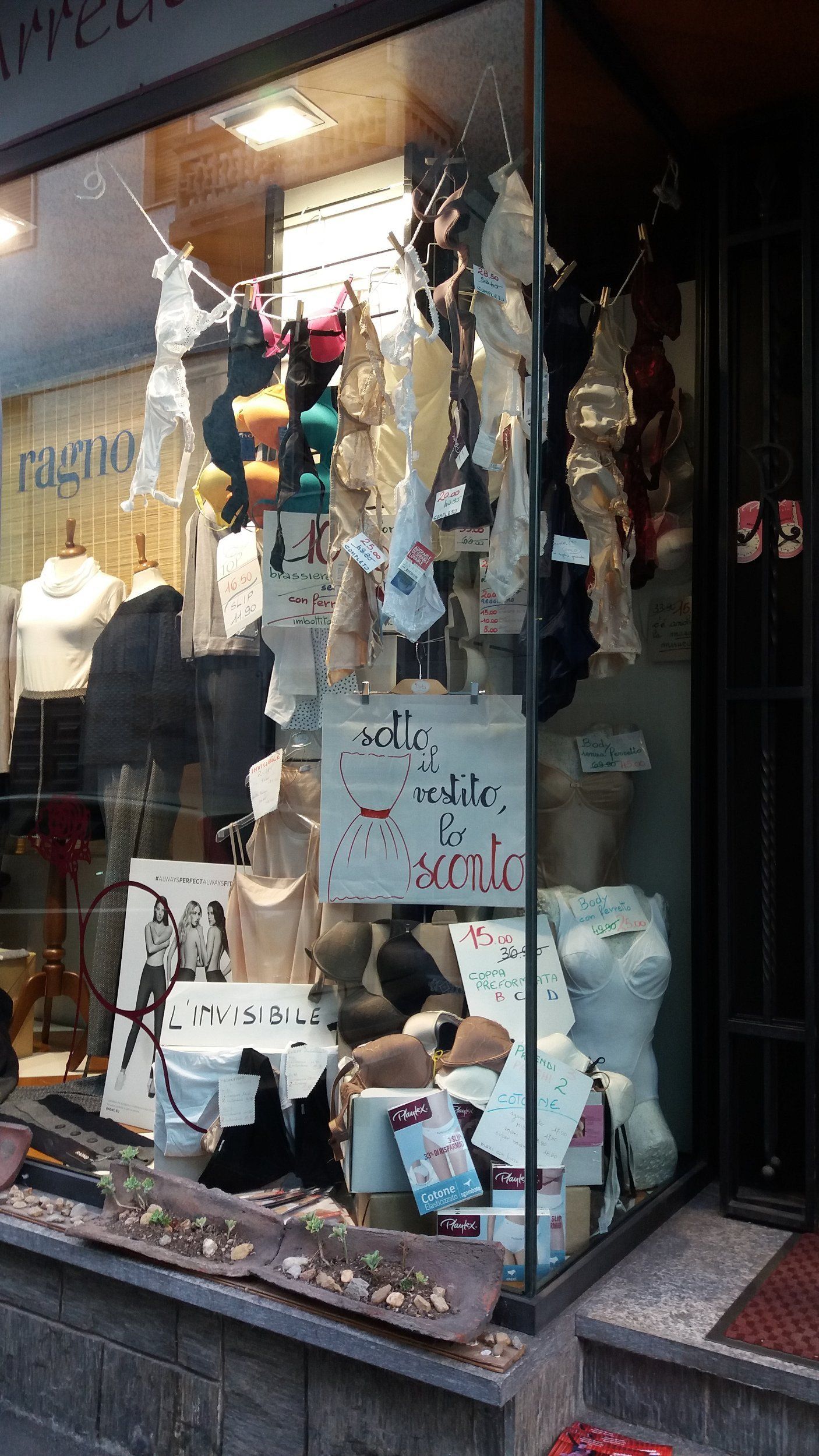 intimo donna