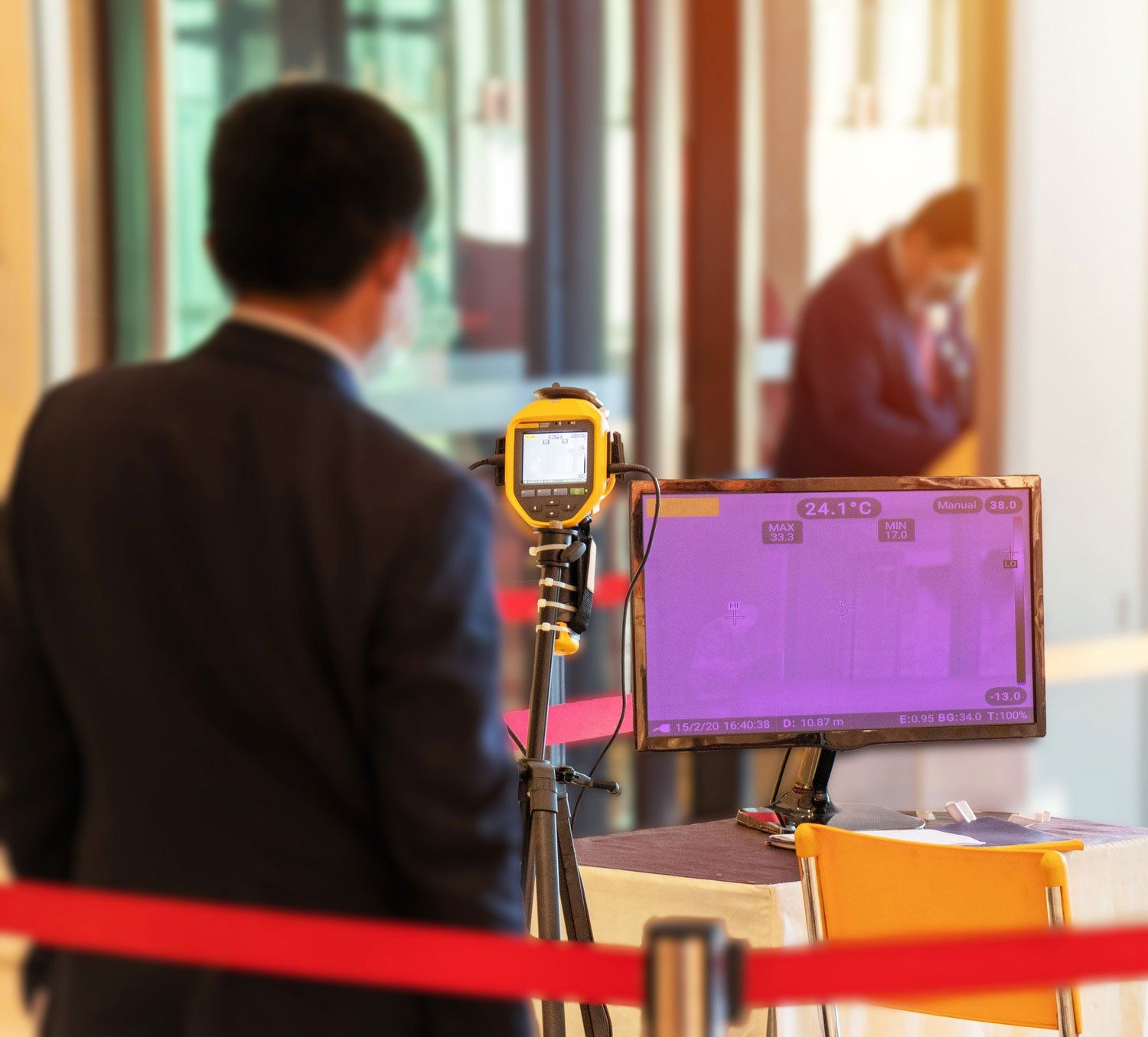 Thermal Scanner Camera At The Entrance Of Shopping Mall — Cleveland, OH — Safe Choice LLC Thermal Scanner Camera At The Entrance Of Shopping Mall — Cleveland, OH — Safe Choice LLC