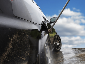Jet wash wheel arches