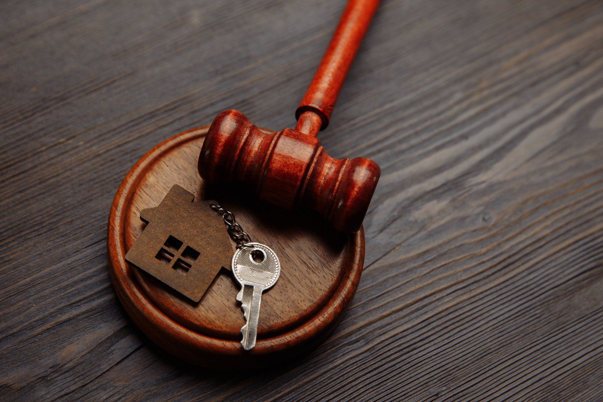 homes under the hammer