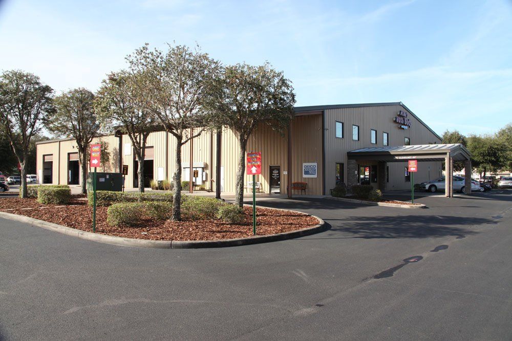 Auto Body — Shop in Spring Hill, FL