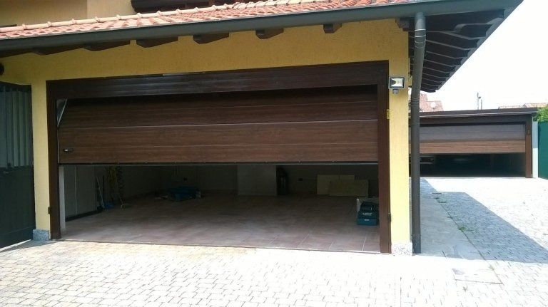 Porte sentinelle pour garage