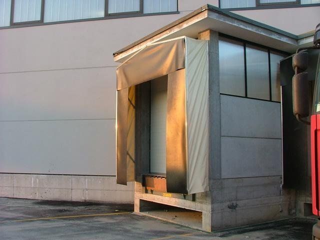 Loading bay
