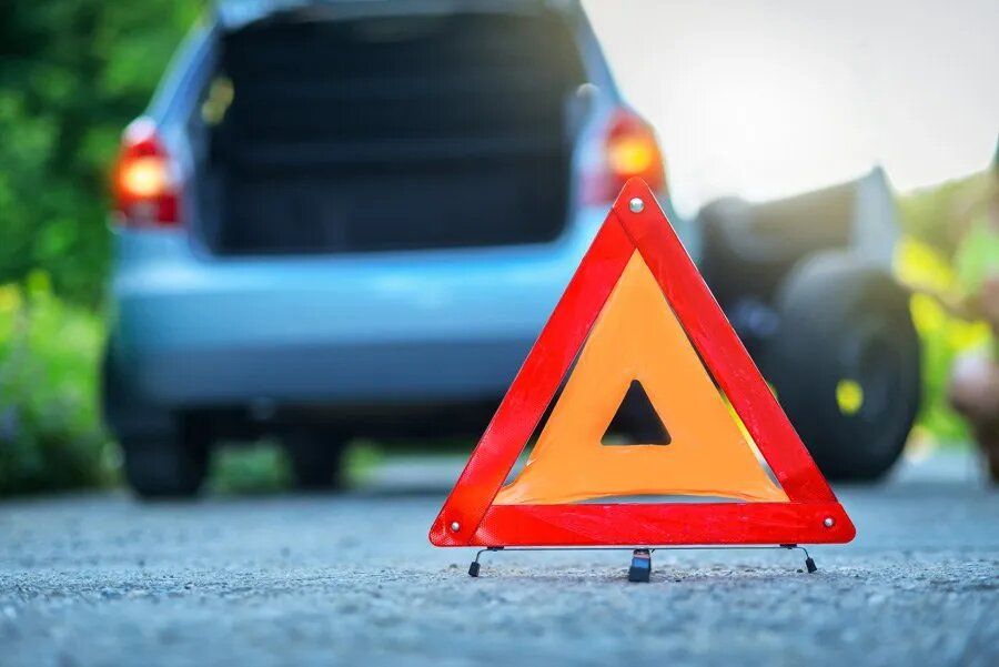Car Breakdown | Indianapolis, IN | HIX Wrecker Service, Inc. Car Breakdown | Indianapolis, IN | HIX Wrecker Service, Inc.