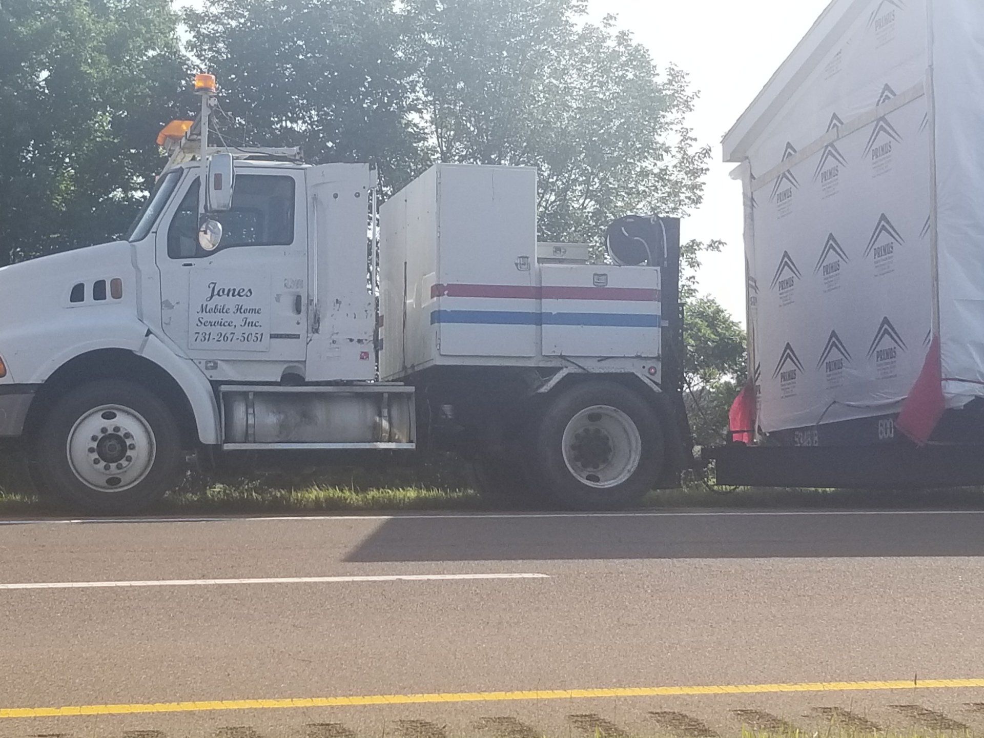 Jones Mobile Home Moving - Transport