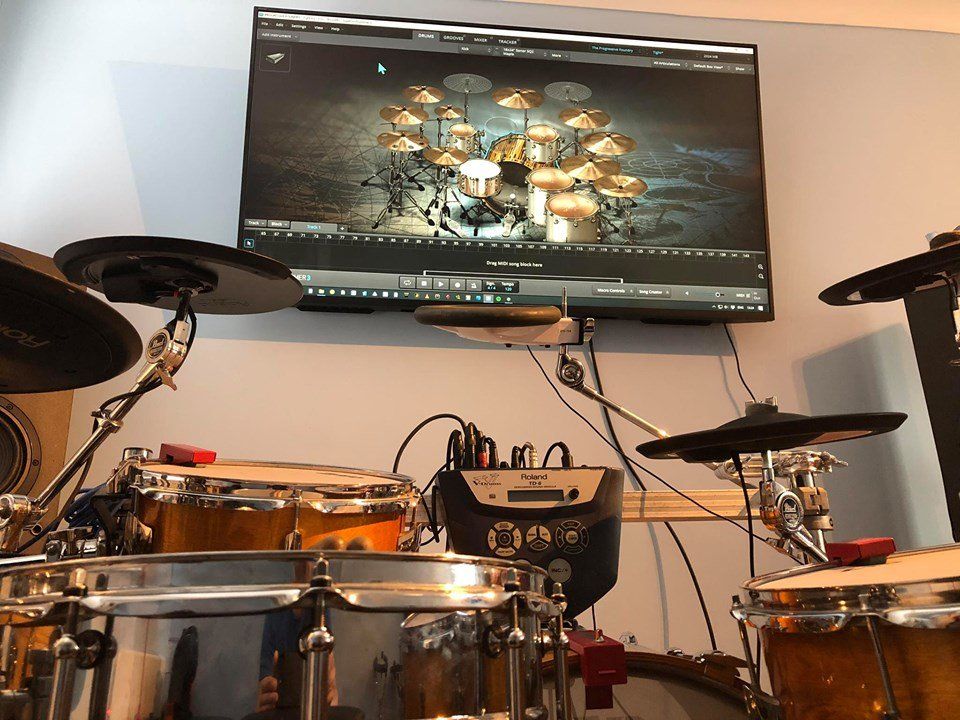 Drummer image 24