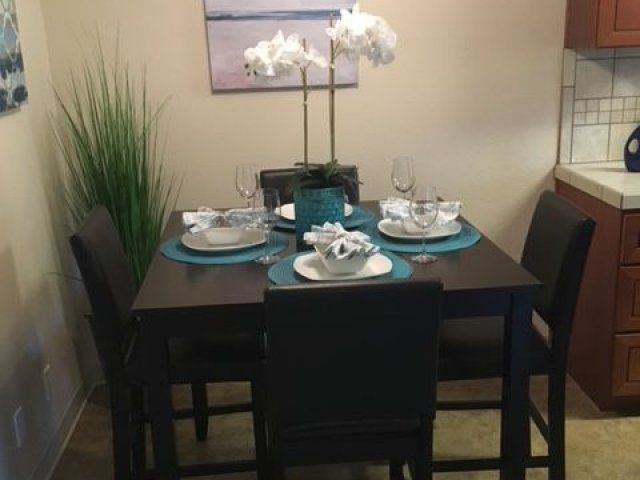 Dining Area | Sedona Lane