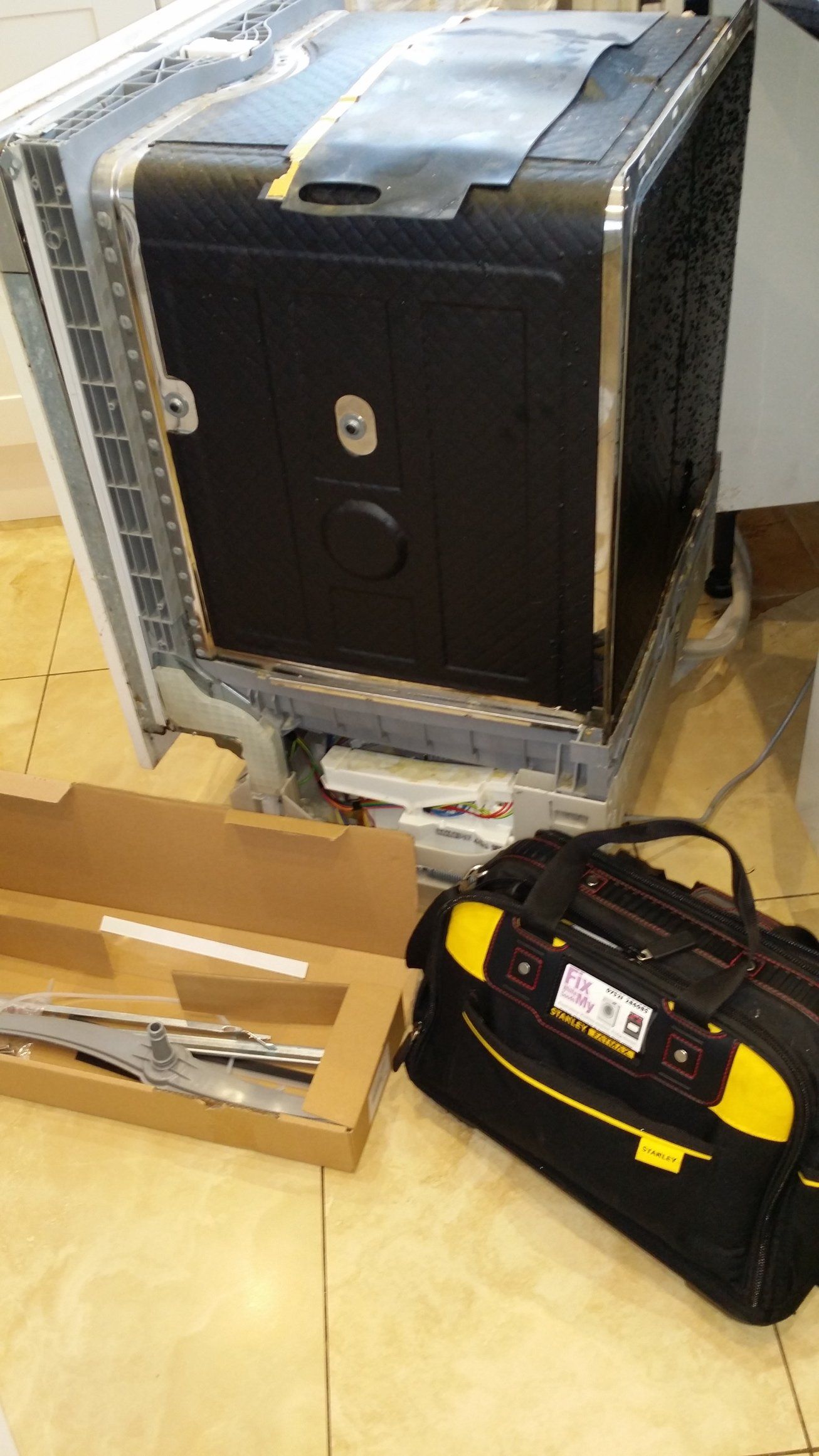 Official repair set for Pollinox-base tank leaks. Dishwasher being repaired with the official repair set.