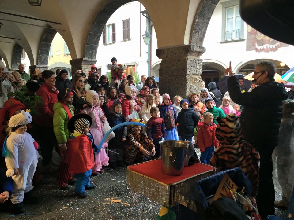 Spettacolo di Carnevale in piazza