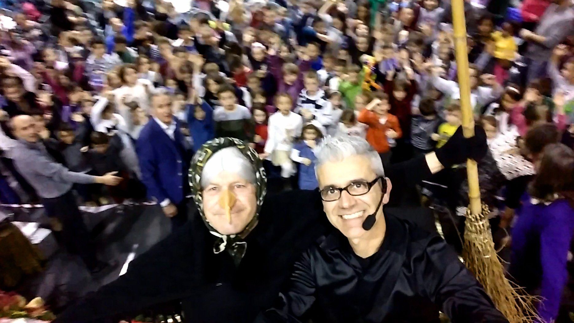 Spettacolo di Mago Gian con la befana