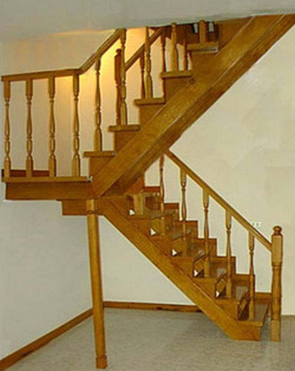 Scalinata in legno